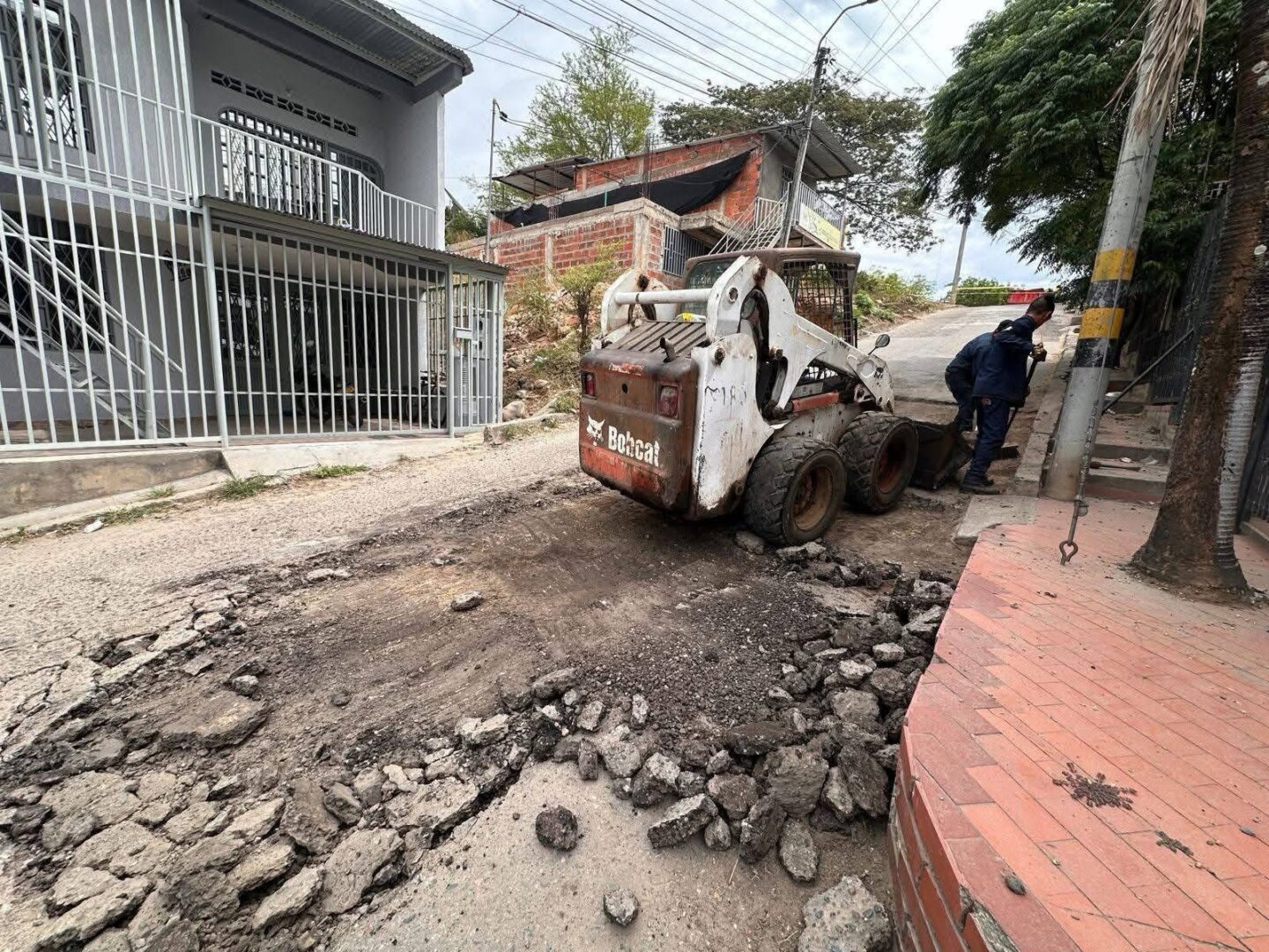img_4616-2-1440x1080 Intervenciones viales en Neiva avanzan en varios barrios