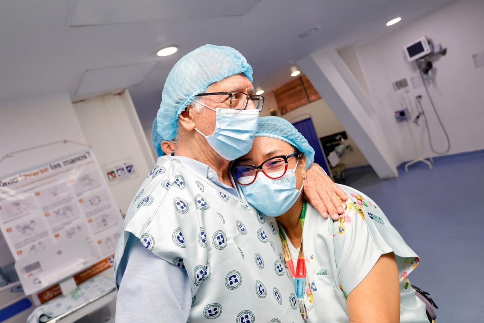 img_4938-1619x1080 Verifican avances en obras y equipos médicos en el Huila