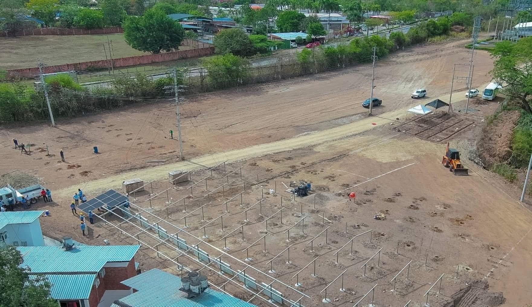 img_4950-1 Electrohuila apuesta por futuro sostenible con granja solar