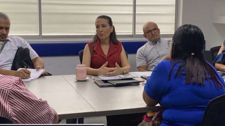 img_4966-1-720x405 ESE Carmen Emilia Ospina busca soluciones ante millonaria cartera pendiente de la Nueva EPS